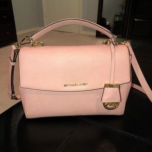 Michael Kors Crossbody